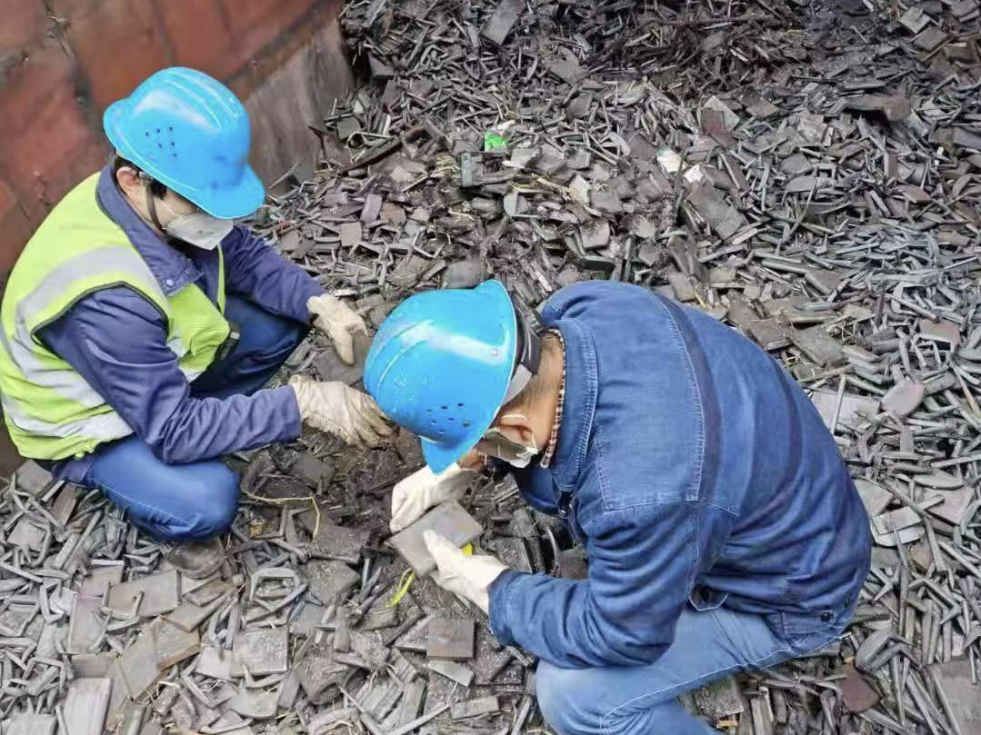 注入“廉”动力  把眼睛盯在“枝梢末节”